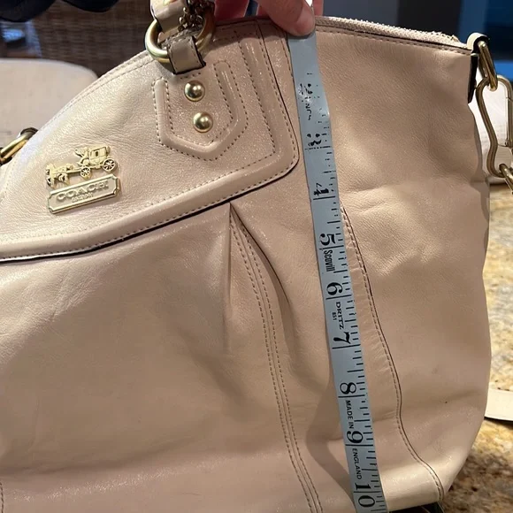 Coach Madison purse with 28” crossbody strap. Cream colored. - Picture 7 of 8